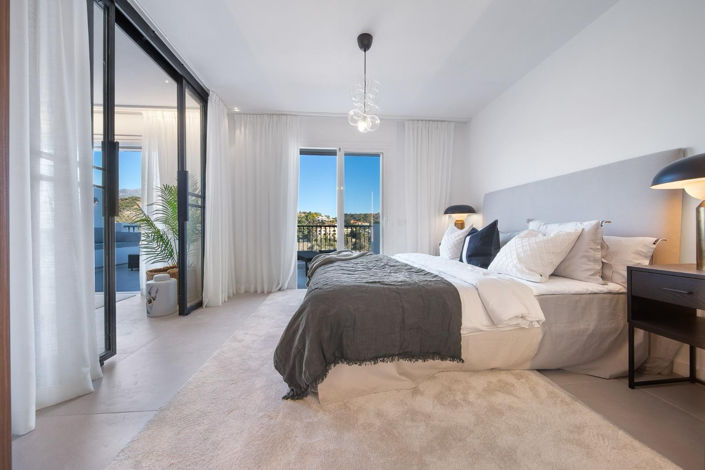 Image No.2-3 Bed Apartment for sale