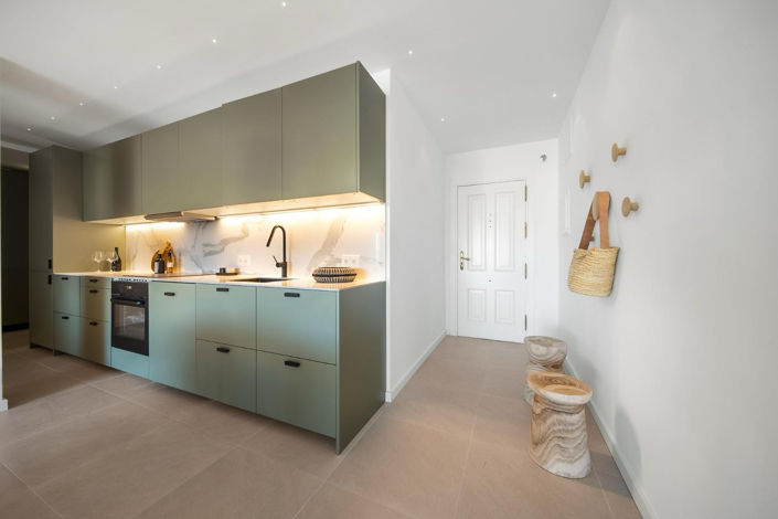 Image No.20-3 Bed Apartment for sale