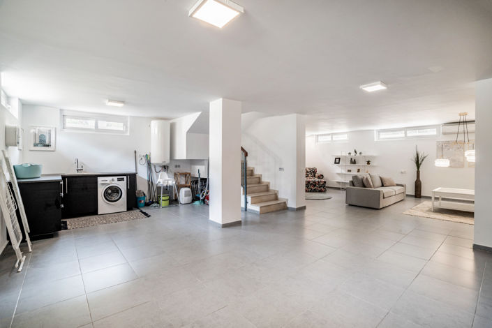 Image No.13-3 Bed Villa for sale