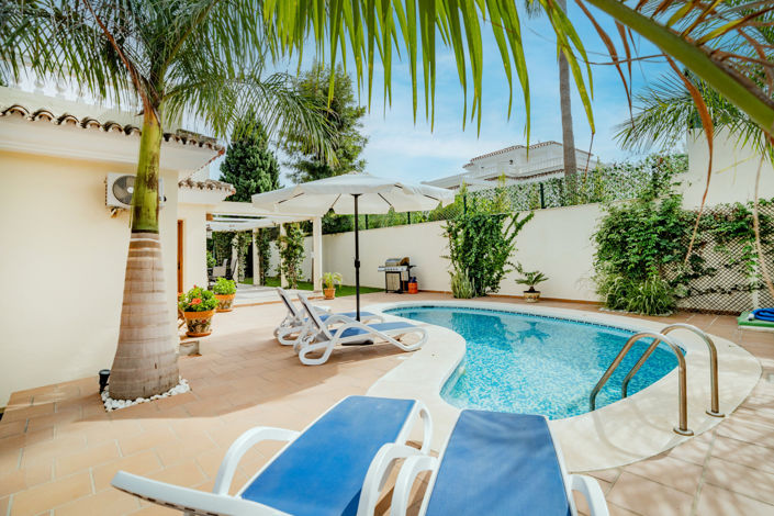 Image No.2-3 Bed Villa for sale