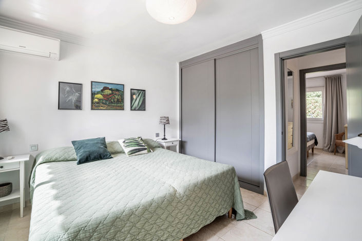 Image No.29-3 Bed Villa for sale