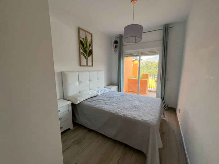 Image No.15-3 Bed Townhouse for sale