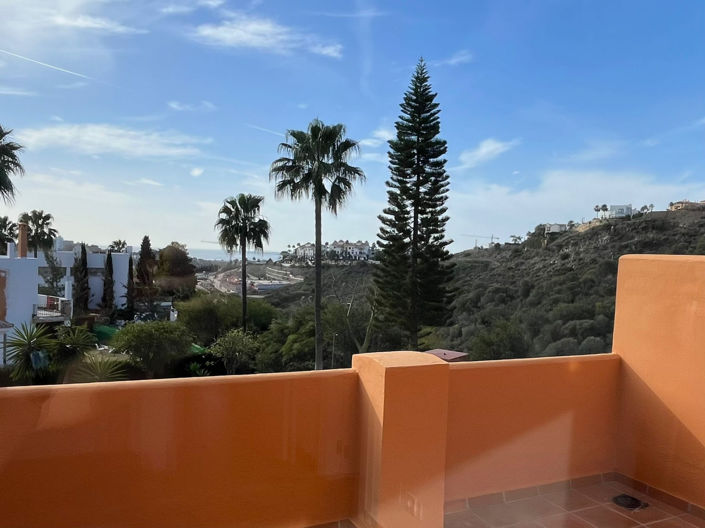 Image No.18-3 Bed Townhouse for sale