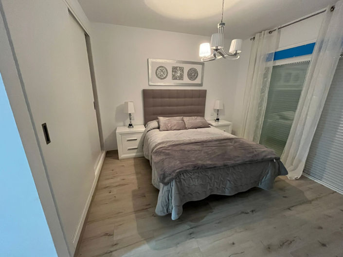 Image No.25-3 Bed Townhouse for sale