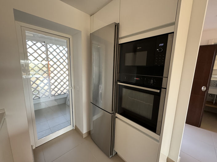 Image No.37-3 Bed Townhouse for sale