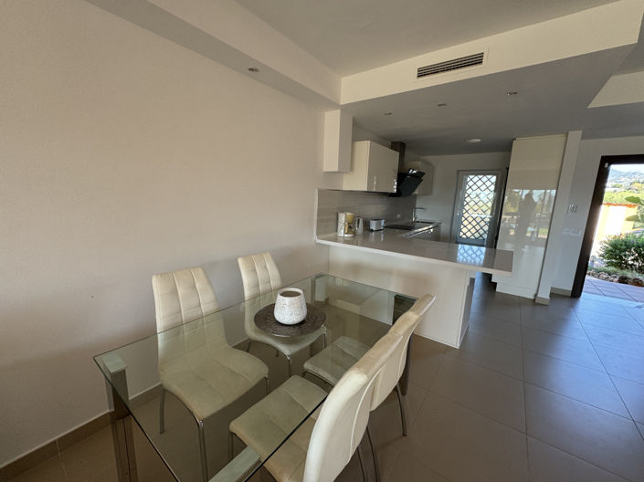 Image No.39-3 Bed Townhouse for sale