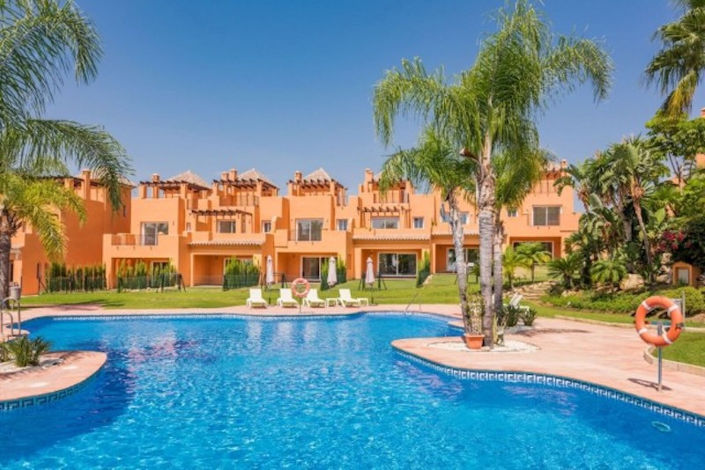 Image No.4-3 Bed Townhouse for sale