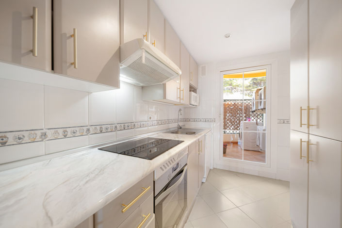 Image No.13-2 Bed Apartment for sale