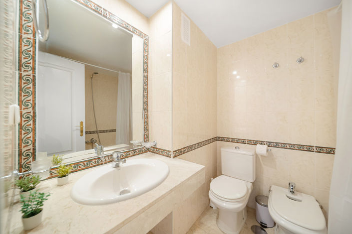 Image No.28-2 Bed Apartment for sale