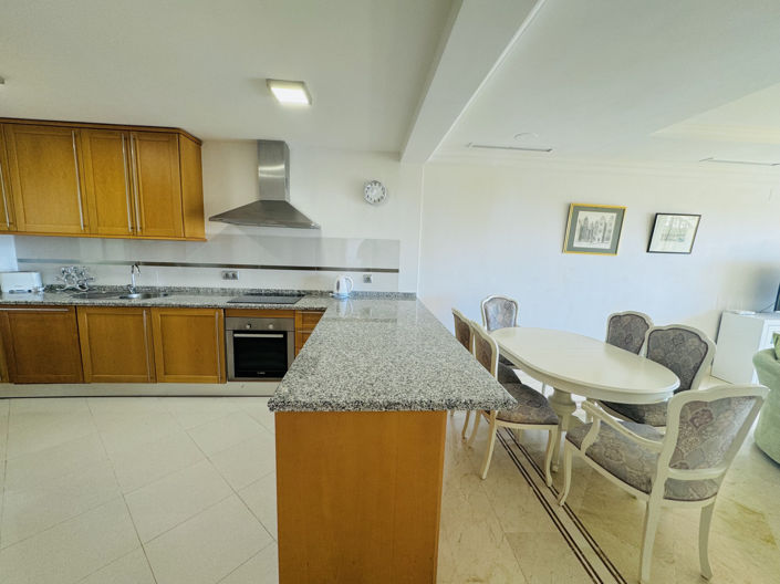 Image No.22-2 Bed Apartment for sale