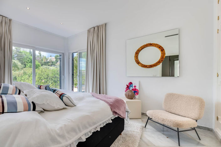 Image No.15-4 Bed Villa for sale