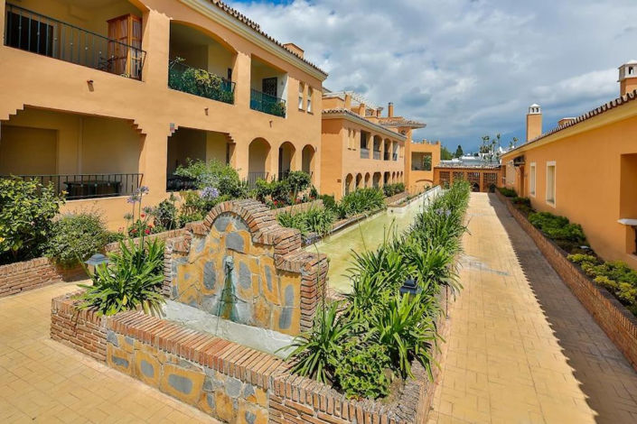 Image No.4-2 Bed Apartment for sale