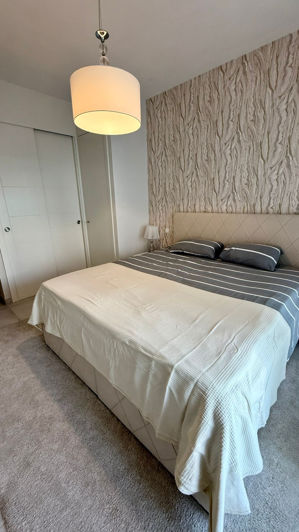 Image No.14-2 Bed Property for sale