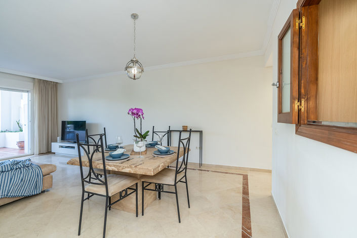 Image No.20-2 Bed Apartment for sale