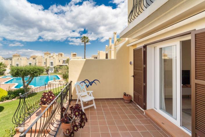 Image No.8-2 Bed Semi-Detached for sale