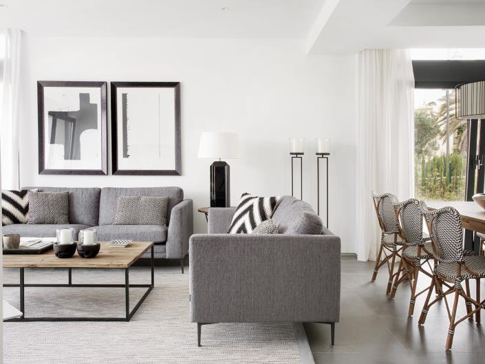 Image No.8-4 Bed Villa / Detached for sale