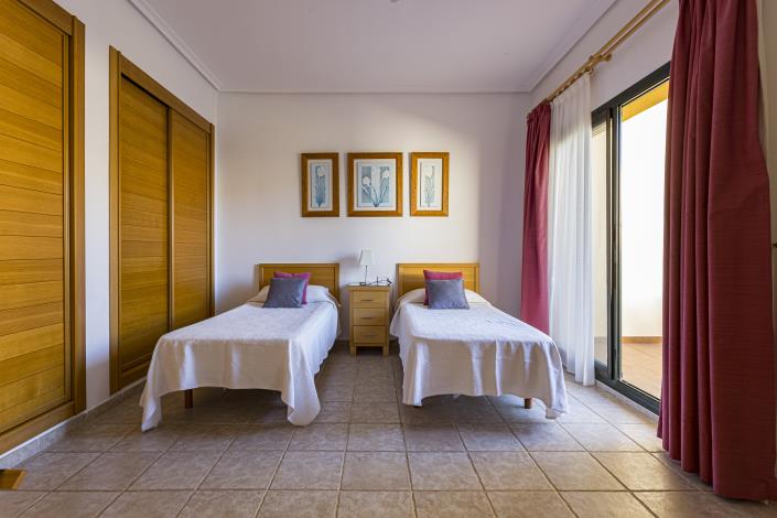 Image No.20-3 Bed Duplex for sale