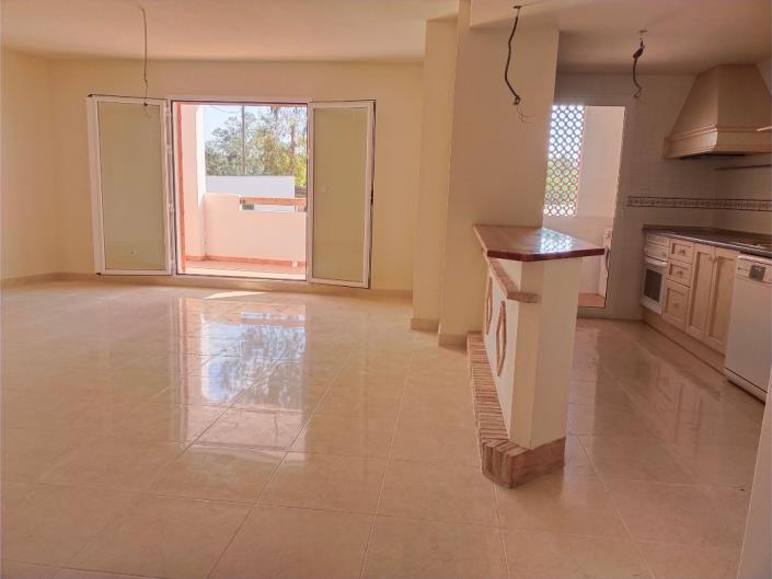 Image No.3-3 Bed Apartment for sale