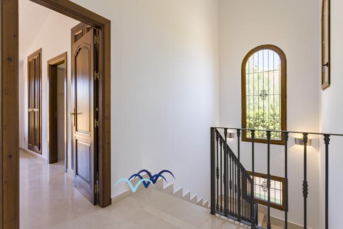 Image No.20-3 Bed Semi-Detached for sale