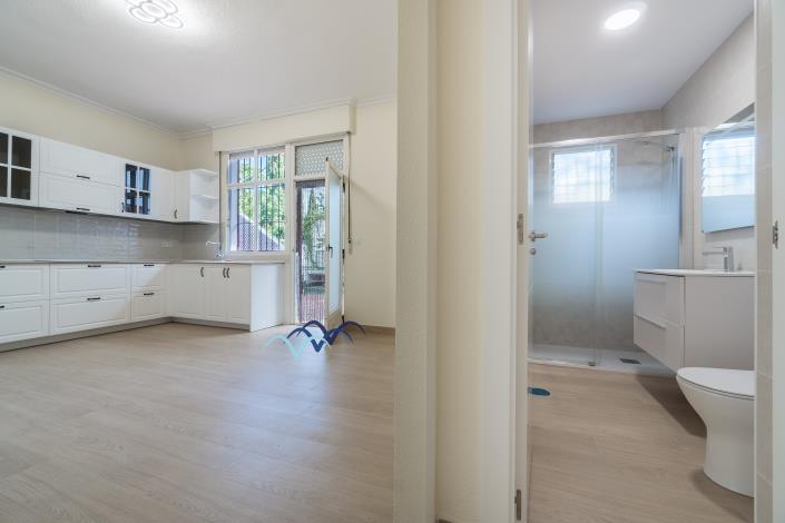 Image No.1-7 Bed House/Villa for sale