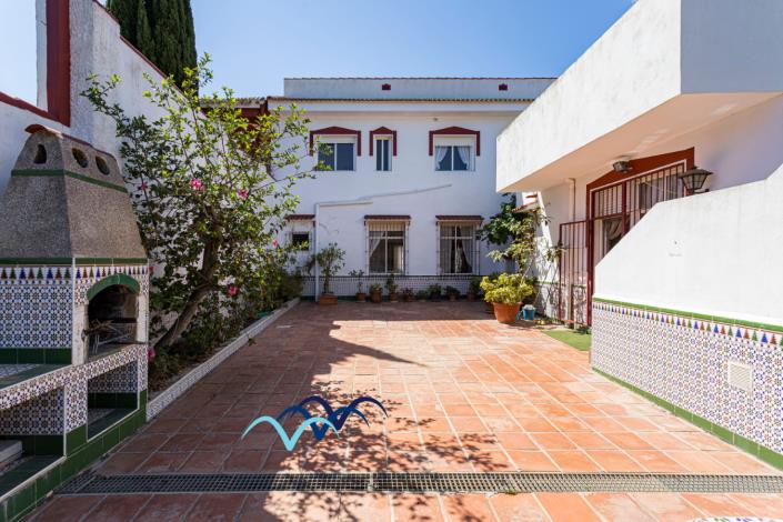 Image No.32-7 Bed House/Villa for sale