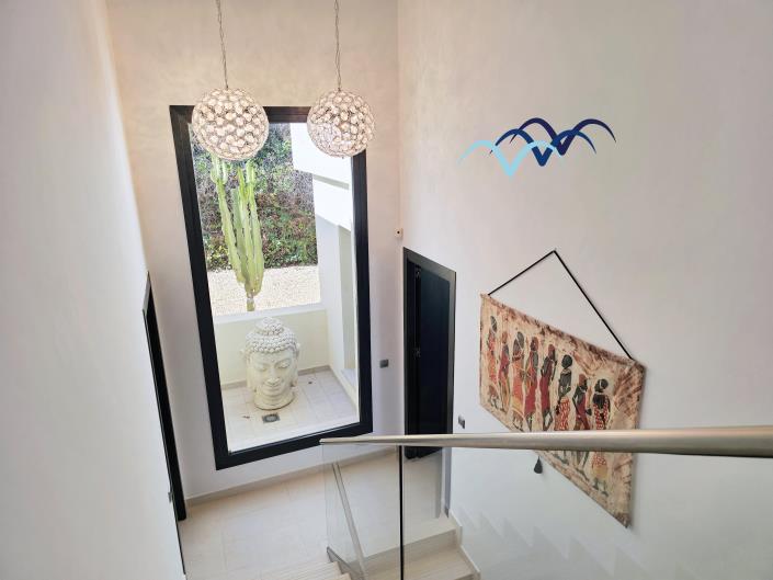 Image No.29-5 Bed Villa / Detached for sale