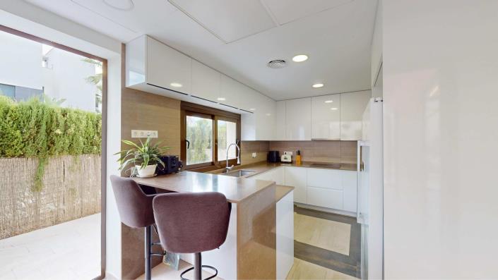 Image No.13-4 Bed Villa / Detached for sale