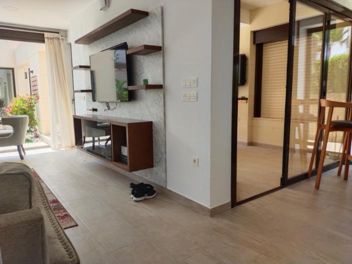 Image No.11-4 Bed Villa / Detached for sale