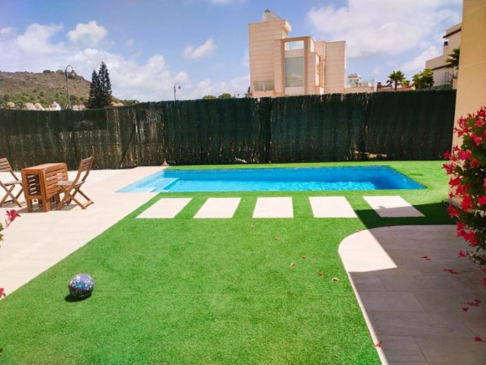 Image No.29-4 Bed Villa / Detached for sale