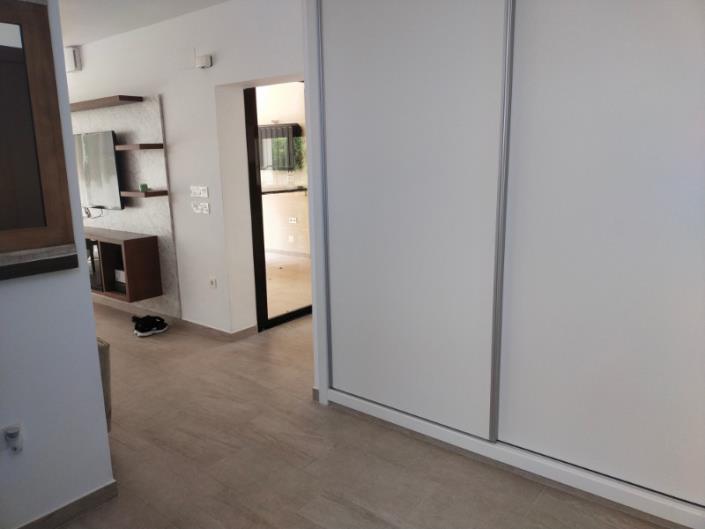 Image No.22-4 Bed Villa / Detached for sale