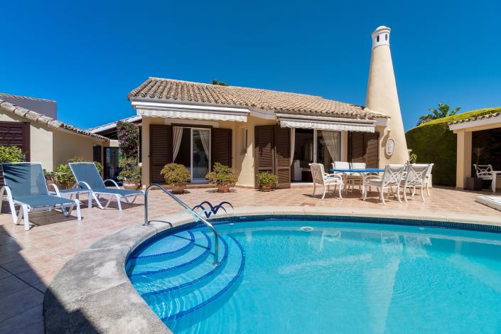 Image No.37-3 Bed Villa / Detached for sale