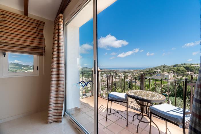 Image No.22-5 Bed Villa / Detached for sale