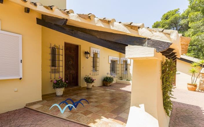 Image No.5-4 Bed Village House for sale