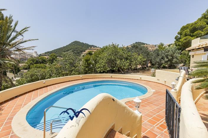 Image No.20-4 Bed Village House for sale