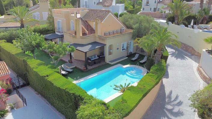 Image No.3-5 Bed Villa / Detached for sale