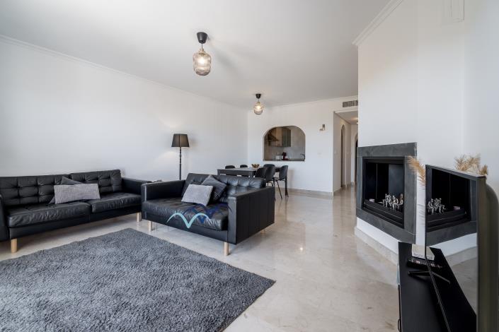 Image No.22-2 Bed Apartment for sale