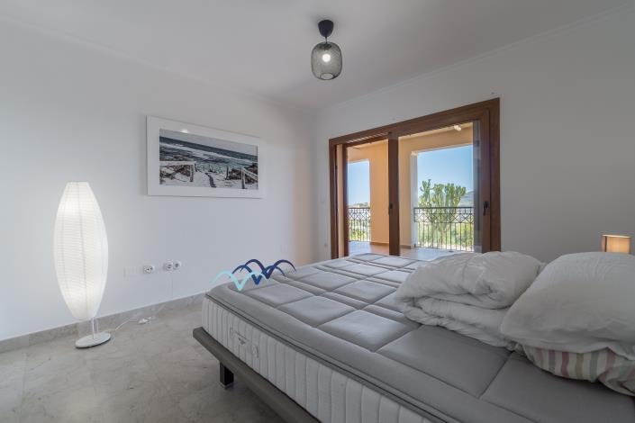 Image No.31-2 Bed Apartment for sale