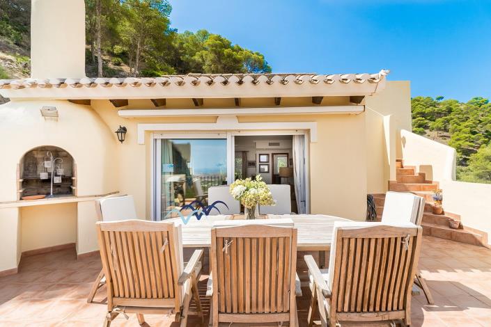 Image No.13-4 Bed Villa / Detached for sale