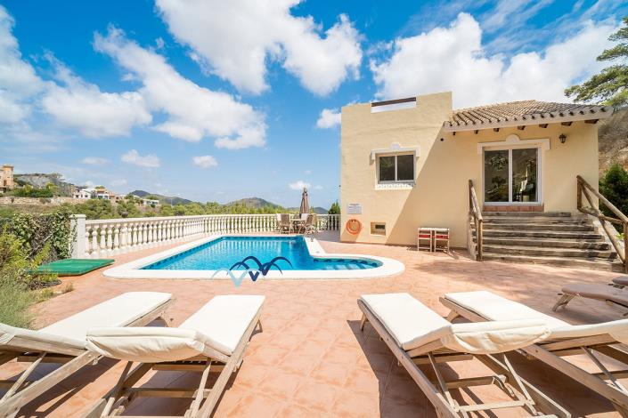 Image No.31-4 Bed Villa / Detached for sale