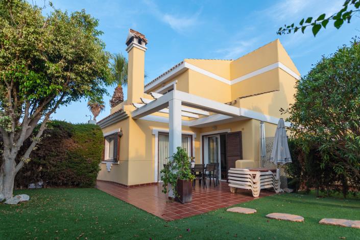 Image No.2-3 Bed Semi-Detached for sale