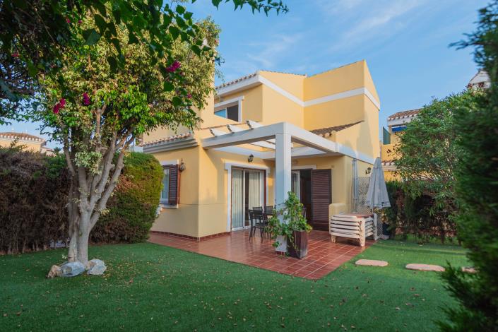 Image No.27-3 Bed Semi-Detached for sale