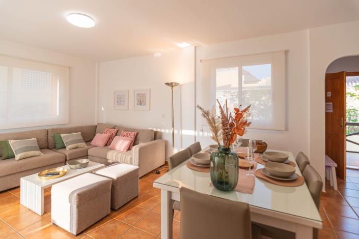 Image No.3-3 Bed Semi-Detached for sale