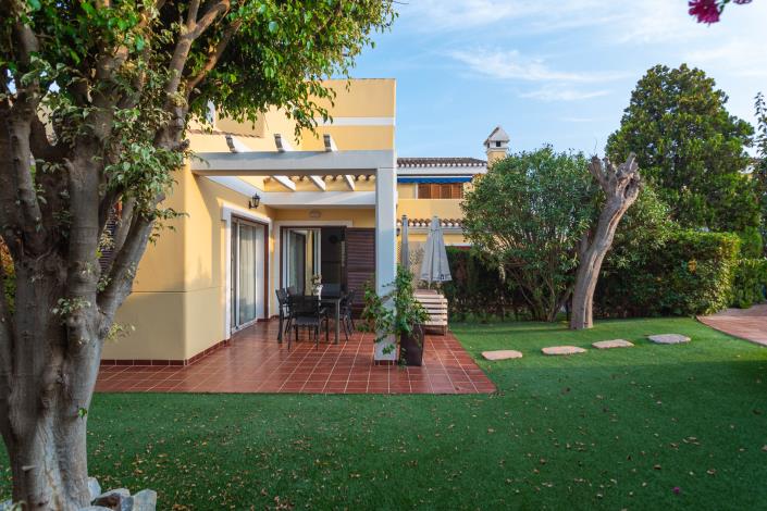 Image No.29-3 Bed Semi-Detached for sale