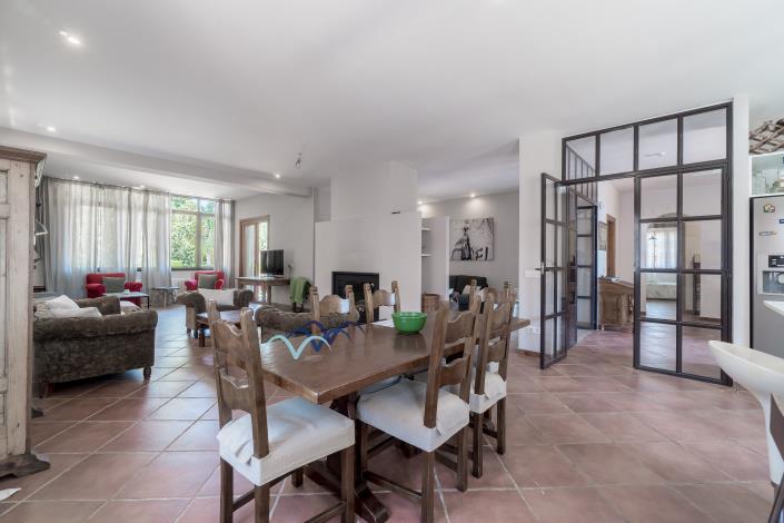 Image No.22-5 Bed Villa / Detached for sale