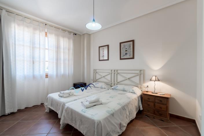 Image No.34-5 Bed Villa / Detached for sale