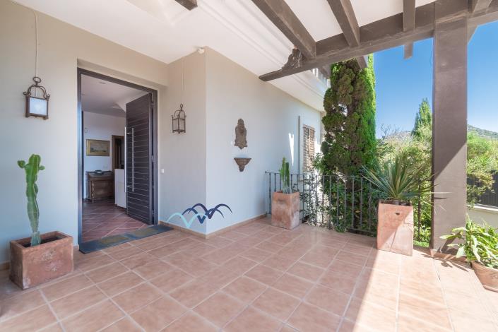 Image No.59-5 Bed Villa / Detached for sale