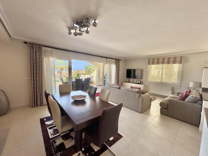 Image No.9-2 Bed Apartment for sale