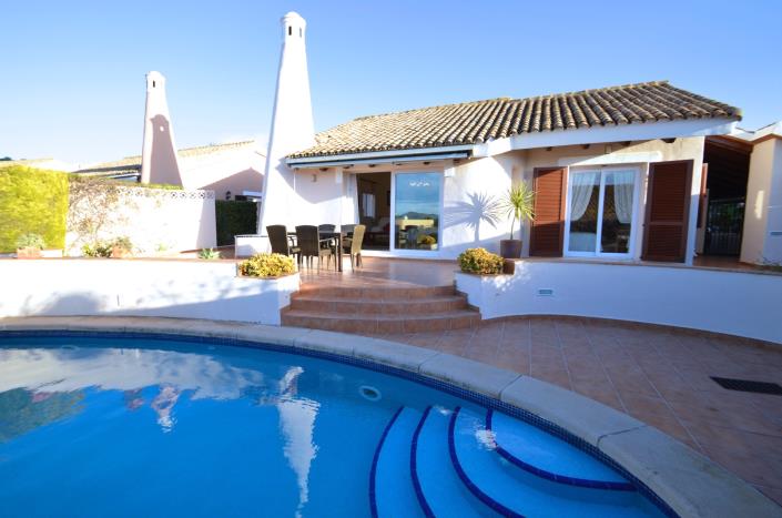 Image No.17-3 Bed Villa / Detached for sale