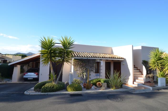 Image No.16-3 Bed Villa / Detached for sale