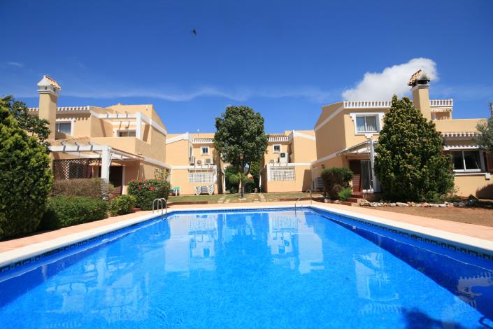 Image No.13-3 Bed Semi-Detached for sale